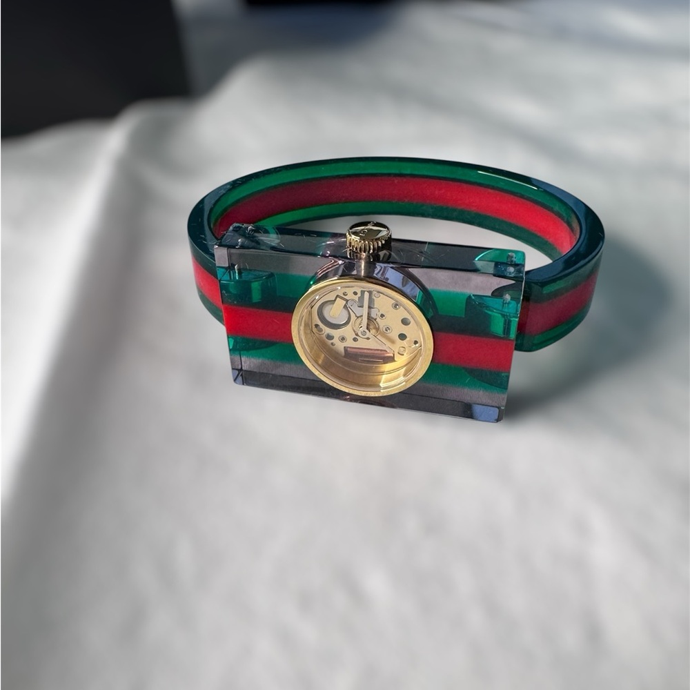 ❤️ Gucci Resin Gold Watch Green and Red Bangle